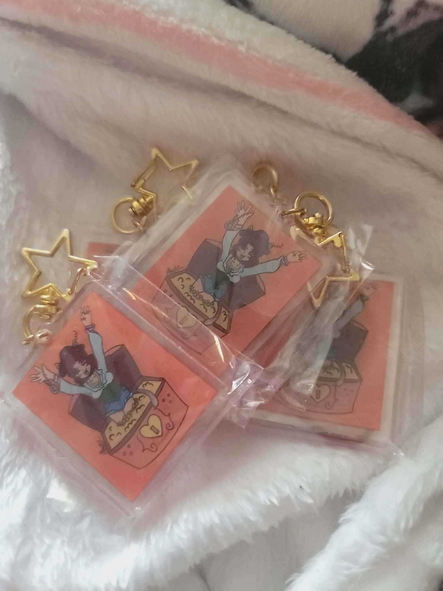 Reversible Treasure Token Keychain with Star Clasp